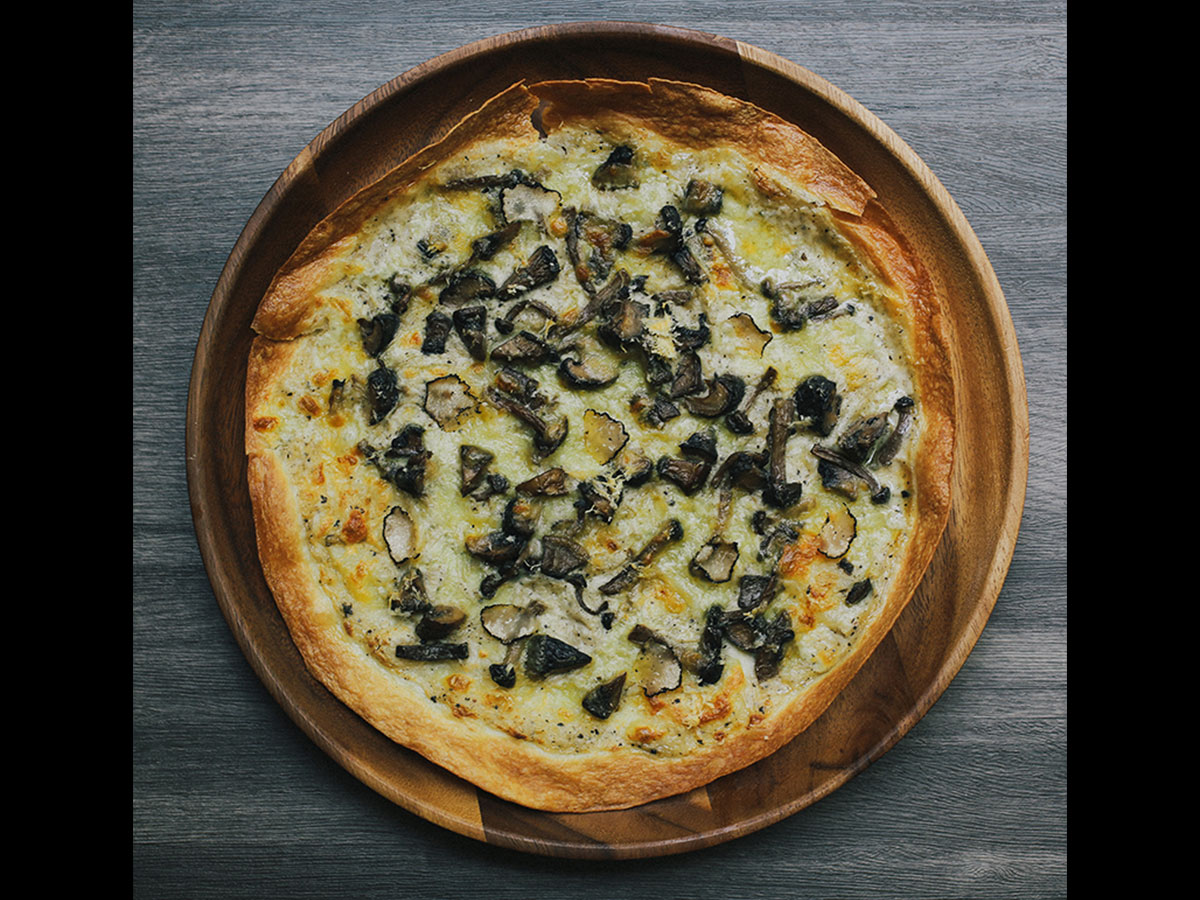 Mushroom and truffle pizza